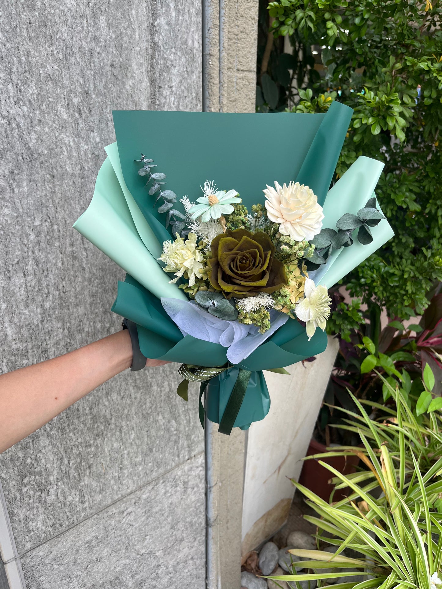 gift-B140 綠色系永生玫瑰 花束M